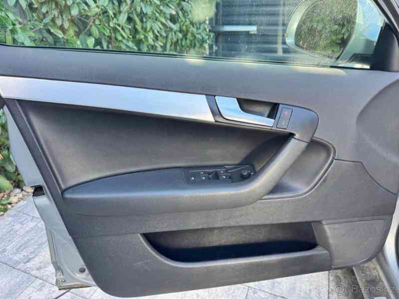 Audi A3 2,0 - foto 7