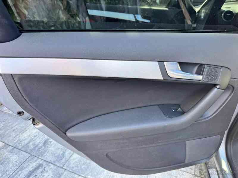 Audi A3 2,0 - foto 5