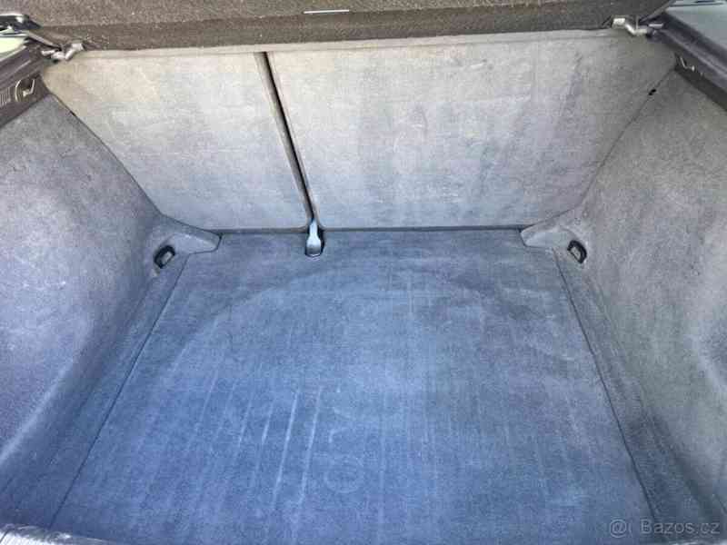 Audi A3 2,0 - foto 2