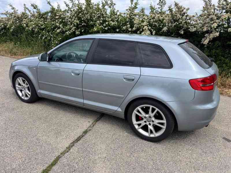 Audi A3 2,0 - foto 17