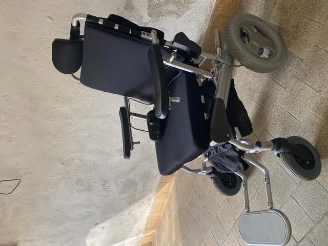 Elektrický invalidní vozík - foto 5