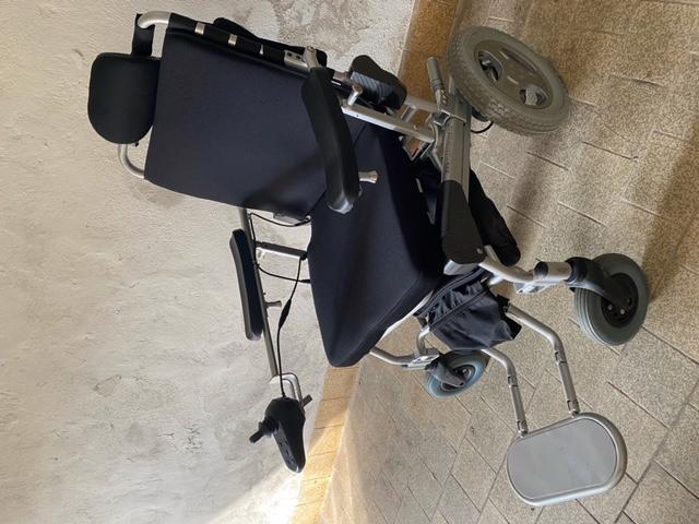 Elektrický invalidní vozík - foto 4