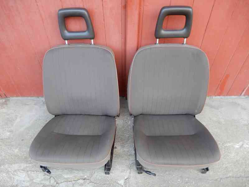 Sedačky Škoda Favorit - foto 1