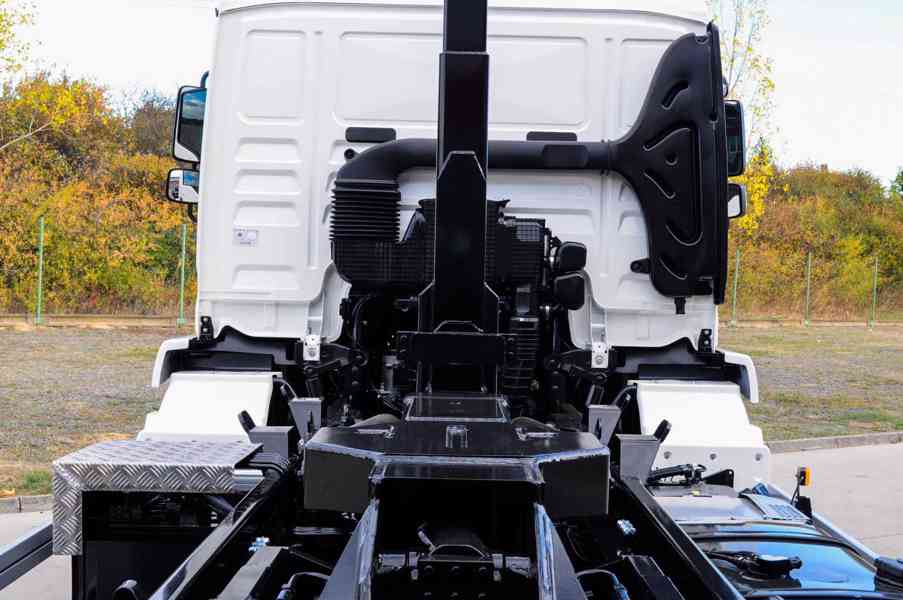 MAN TGM 18.250 - NOVÝ HÁKOVÝ NOSIČ KONTEJNERŮ CHARVÁT EU6 - foto 26