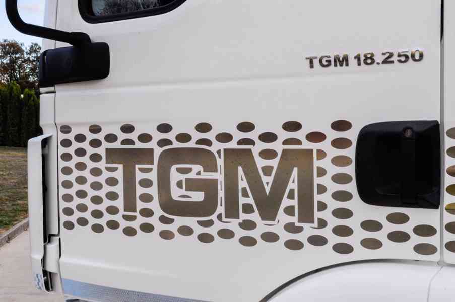 MAN TGM 18.250 - NOVÝ HÁKOVÝ NOSIČ KONTEJNERŮ CHARVÁT EU6 - foto 39