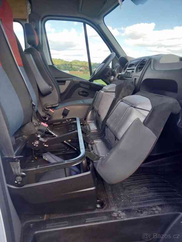 Renault Master 2,3   92kw 7míst - foto 3