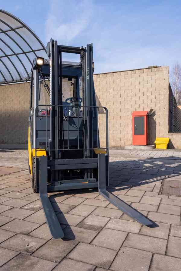 Vysokozdvižný vozík Jungheinrich TFG 316 - foto 5