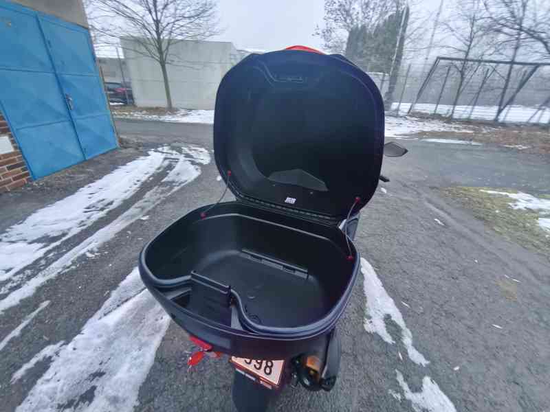 Yamaha N Max 125,zánovní,naj.pouze 3900 km,nehavar,ČR,dědic. - foto 8