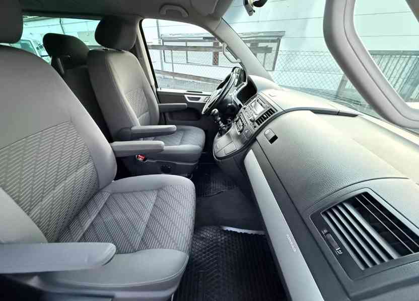 Volkswagen T5 Multivan 2,0TDI Comfortline 103kw - foto 21