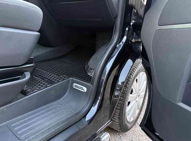 Volkswagen T5 Multivan 2,0TDI Comfortline 103kw - foto 23