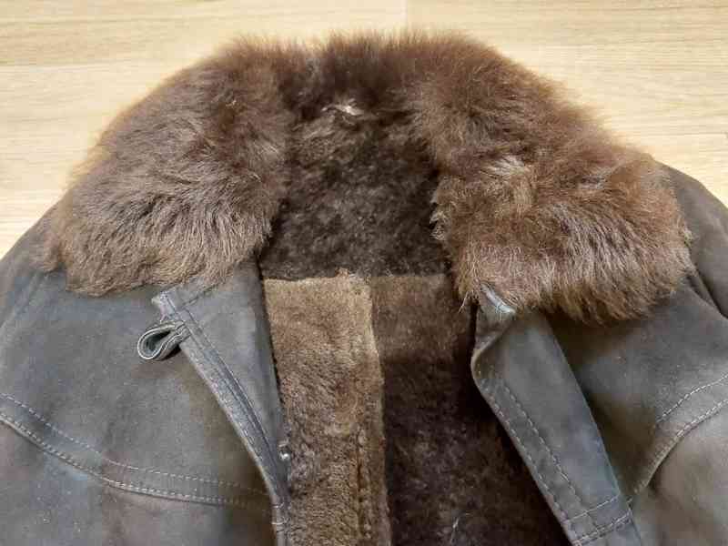 Prodám kožich, velikost 36 - foto 8