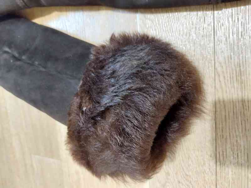 Prodám kožich, velikost 36 - foto 5