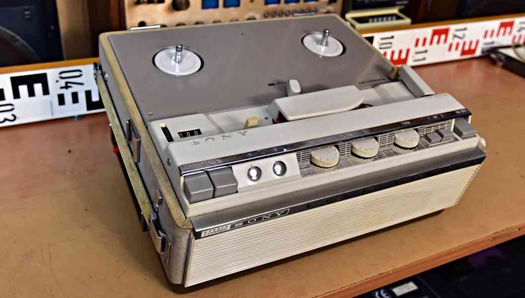 SONY stereo 464 - přenosný elektronkový cívkový magnetofon - foto 1