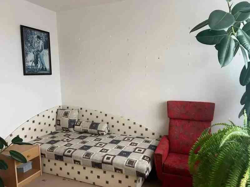 Pronájem bytu 3+1 73 m² - foto 10