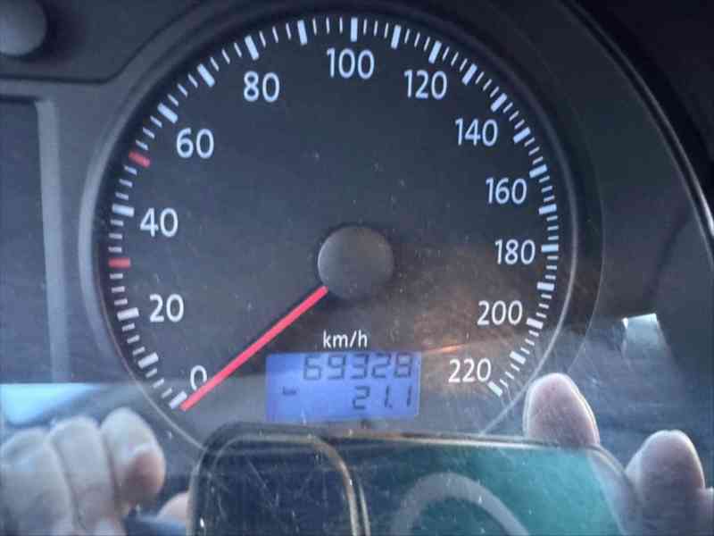 Volkswagen Polo 1,2   výkon 40kW, rok výroby 2006 - foto 7