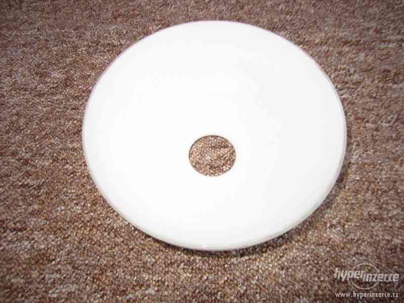 Lustrové bílé stínítko; spodní průměr 18,8 cm. - foto 2