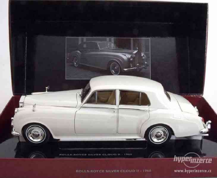 Model Rolls-Royce Silver Cloud II 1960 1:18 Minichamps - foto 10