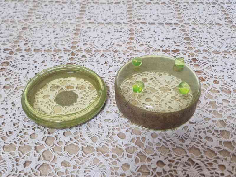 Luxusní uranová Dóza s oroplastikou Moser Karlovy Vary - foto 6