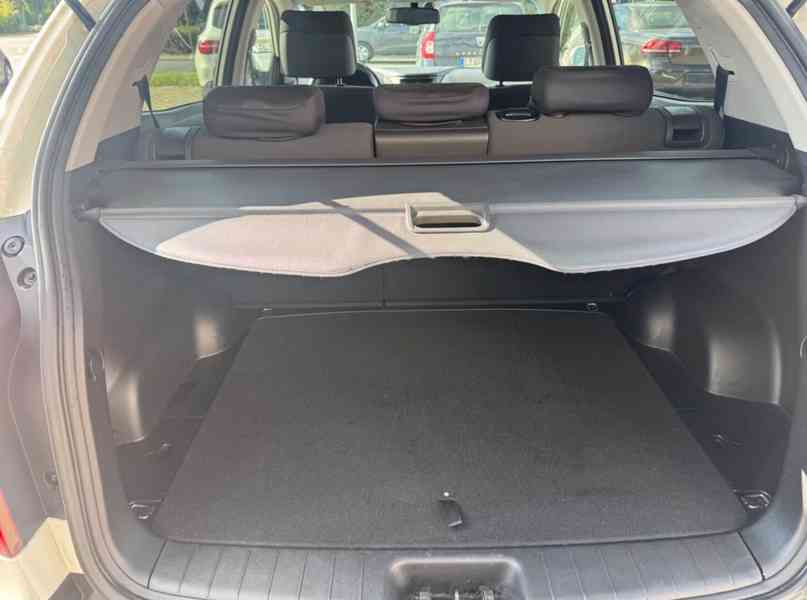 Ssangyong Korando 2.0 XGi 4x4 benzín 110kw - foto 16