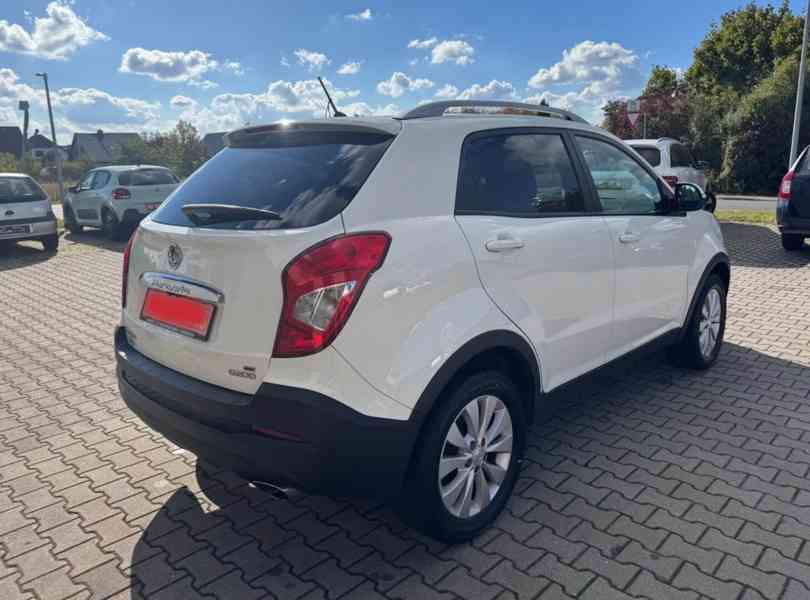 Ssangyong Korando 2.0 XGi 4x4 benzín 110kw - foto 5