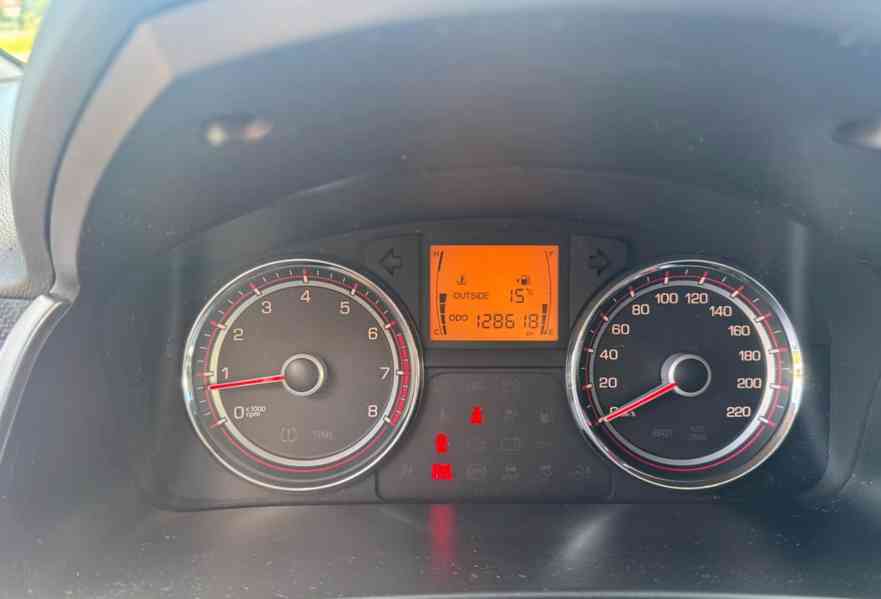 Ssangyong Korando 2.0 XGi 4x4 benzín 110kw - foto 19