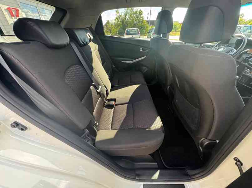 Ssangyong Korando 2.0 XGi 4x4 benzín 110kw - foto 18