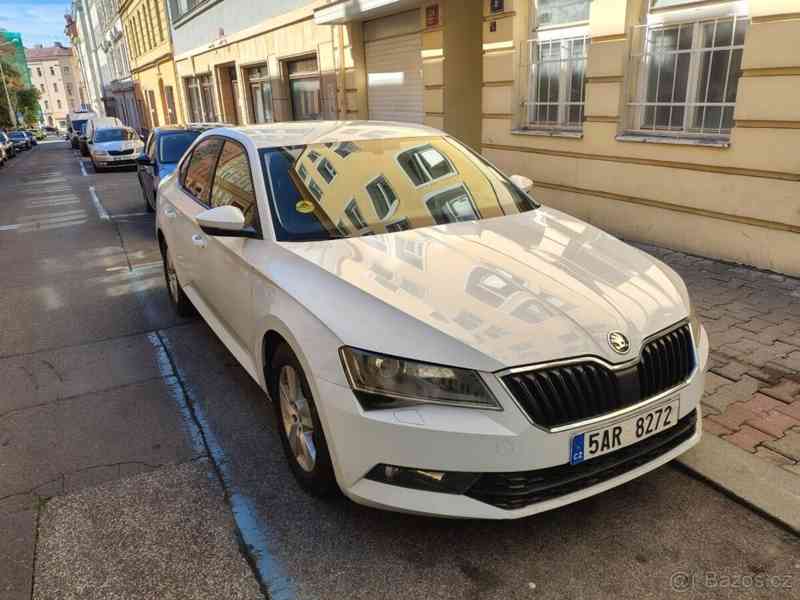 Škoda Superb 2,0 - foto 4
