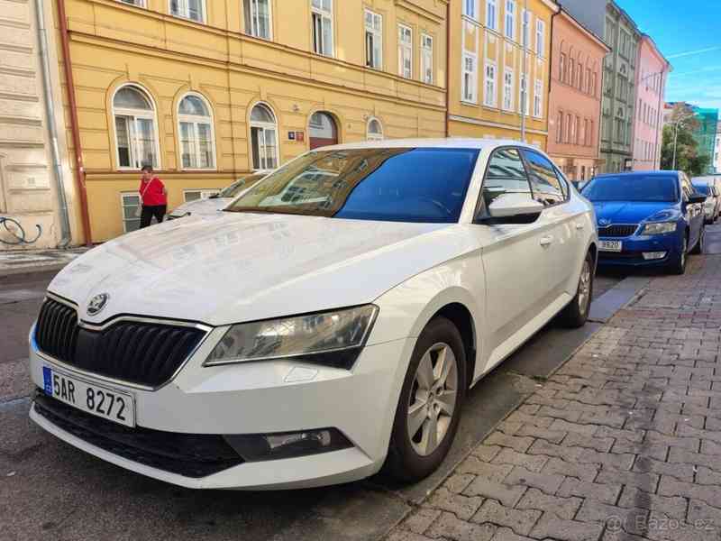 Škoda Superb 2,0 - foto 1