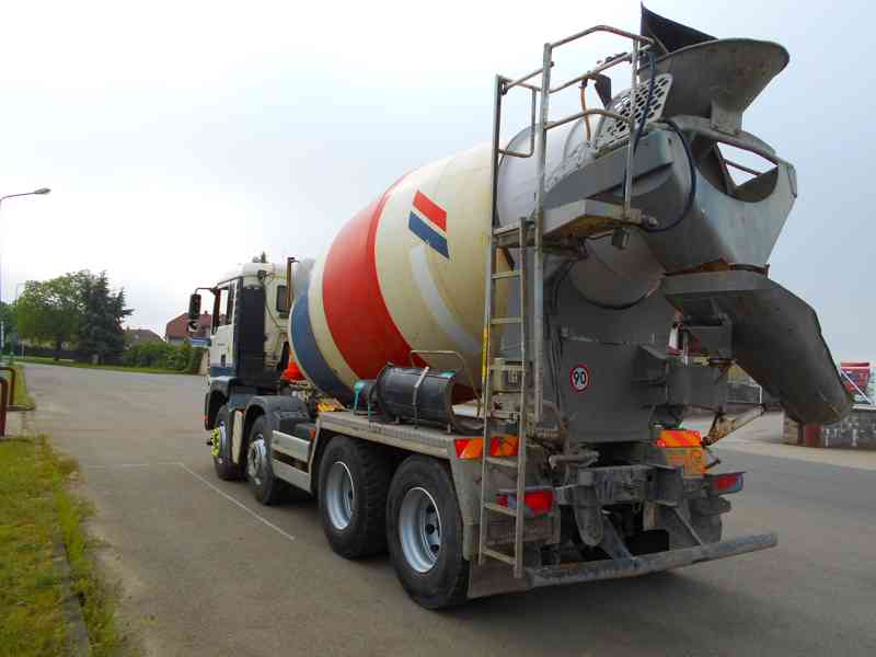 MAN TGA 35.400 8x4 BB - foto 8