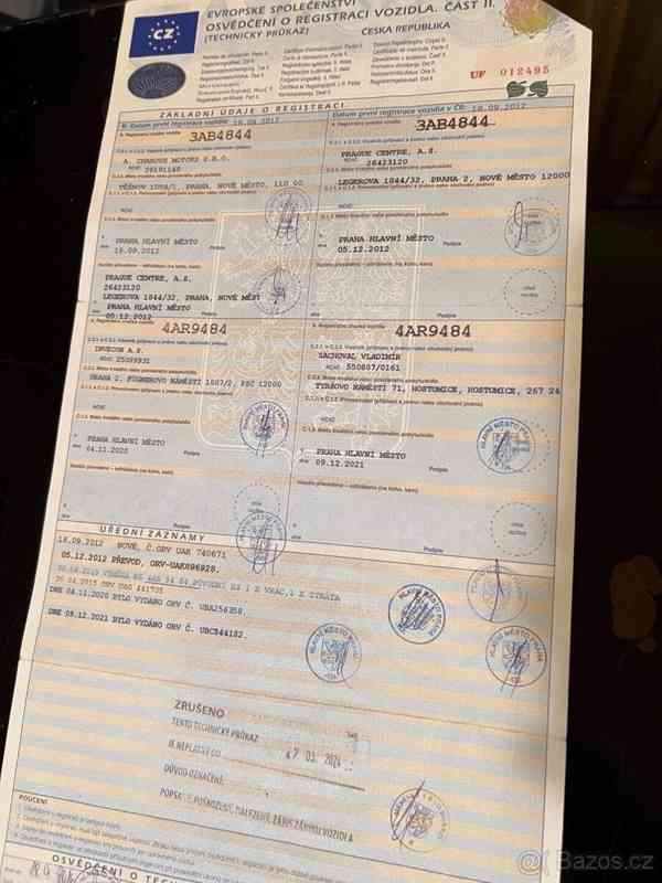 Land Rover Discovery 4 - foto 15