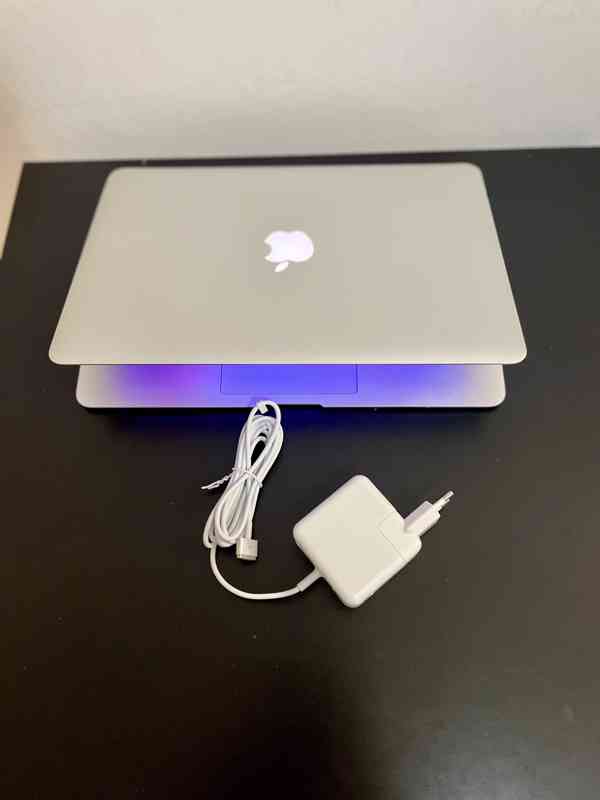 Apple MacBook Air 13" (Early 2015) – 8 GB RAM, i5, SSD 128GB - foto 6