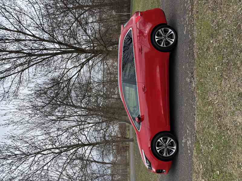Kia Ceed Combi SW 1.6 CRDI 100Kw GT- LINE - foto 4