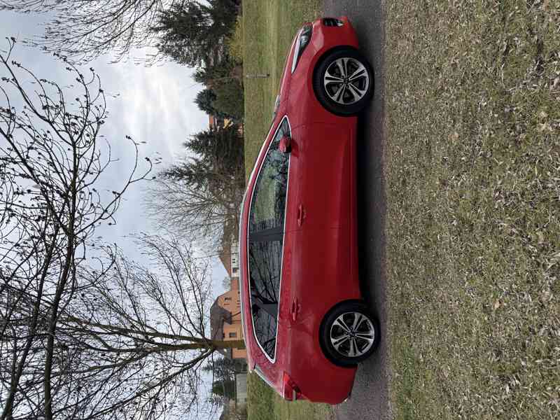 Kia Ceed Combi SW 1.6 CRDI 100Kw GT- LINE - foto 5