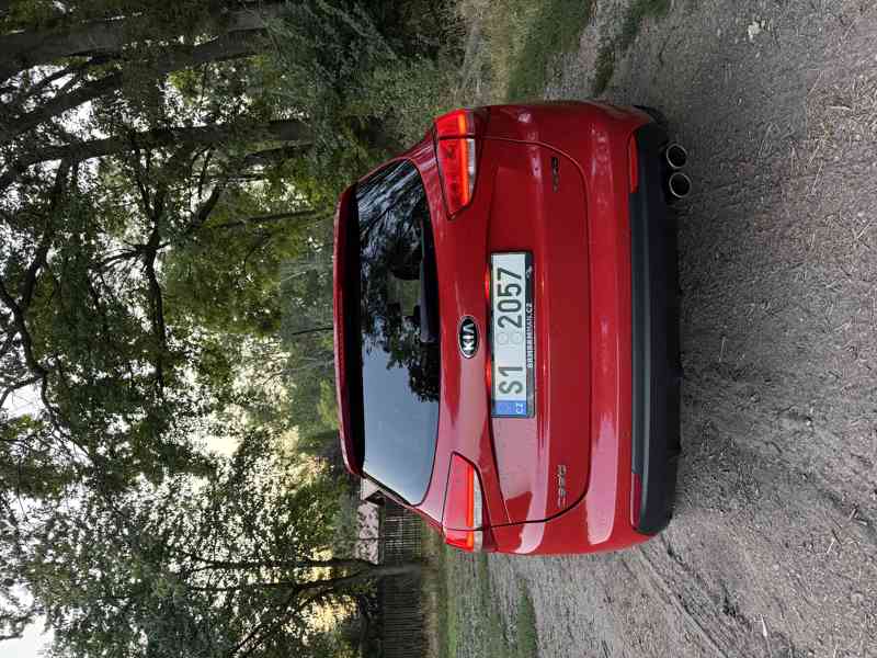 Kia Ceed Combi SW 1.6 CRDI 100Kw GT- LINE - foto 4