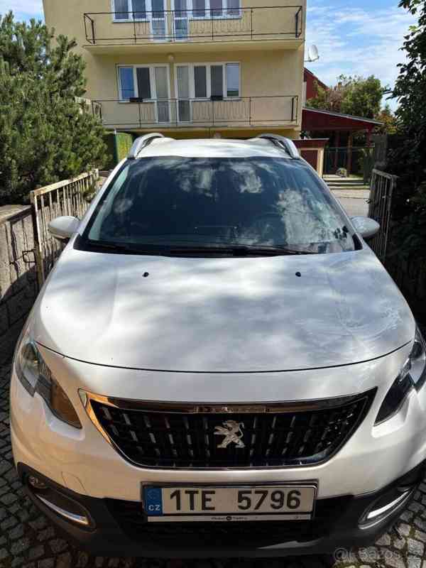 Peugeot 2008 2017 bílá - foto 2