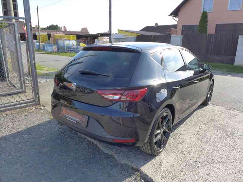 Seat Leon 2,0 TDI 110KW FR LED 1.MAJ - foto 3