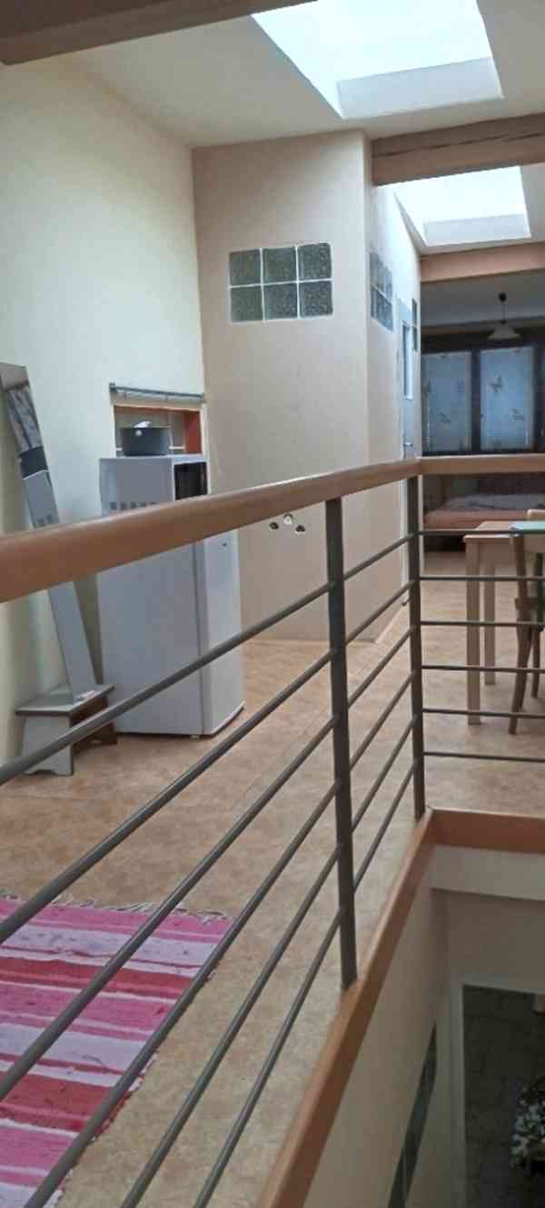 Byt 1+1 pro 1-2 studenty/studentky/pár, Štýřice, RD, zařízen - foto 12