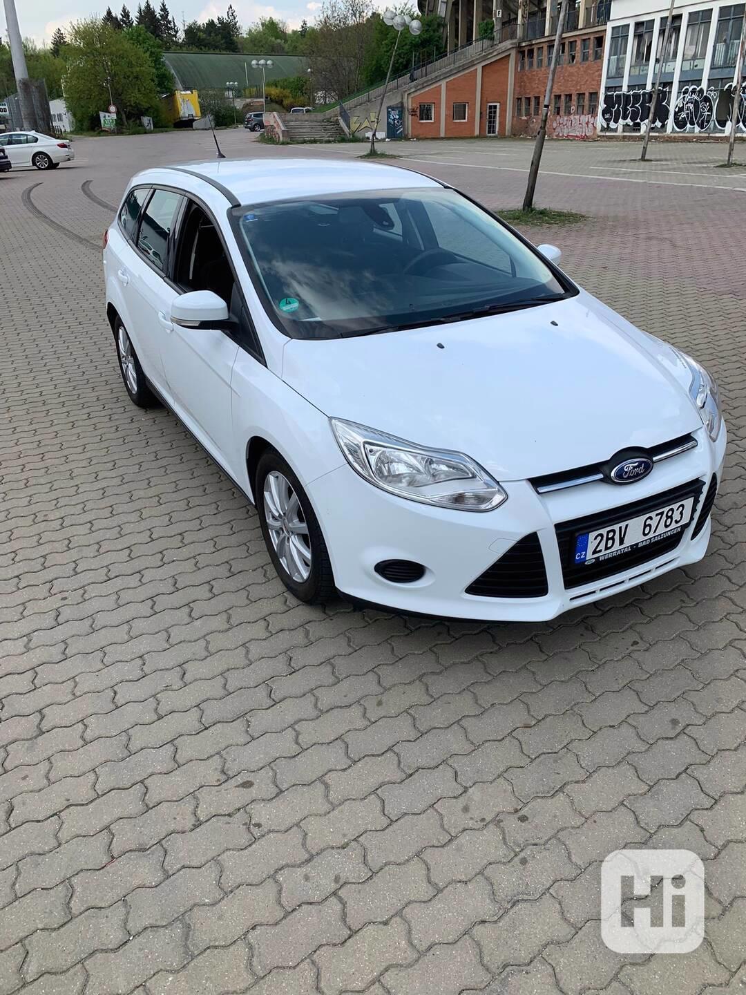 Půjčení Auta Ford Focus Kombi Pronájem Vozu Autopůjčovna Bazar Hyperinzercecz 7767