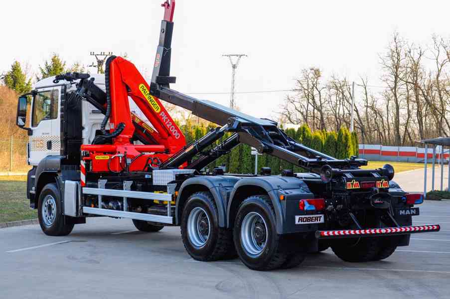 6X4 MAN TGS 33.400 HÁKOVÝ NOSIČ KONTEJNERŮ HYDRAULICKÁ RUKA - foto 94