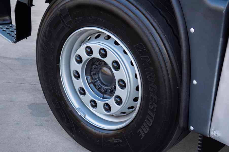 6X4 MAN TGS 33.400 HÁKOVÝ NOSIČ KONTEJNERŮ HYDRAULICKÁ RUKA - foto 42