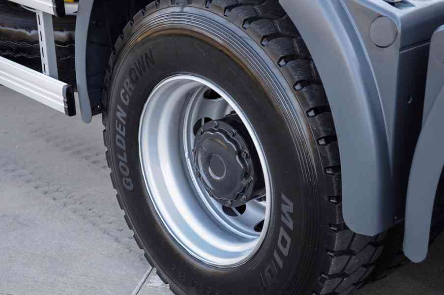 6X4 MAN TGS 33.400 HÁKOVÝ NOSIČ KONTEJNERŮ HYDRAULICKÁ RUKA - foto 29