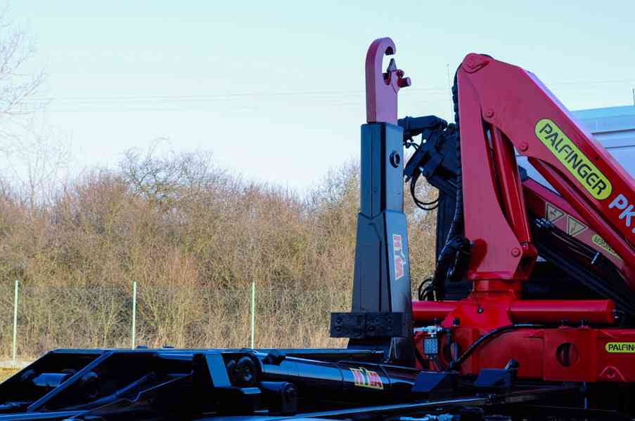 6X4 MAN TGS 33.400 HÁKOVÝ NOSIČ KONTEJNERŮ HYDRAULICKÁ RUKA - foto 26