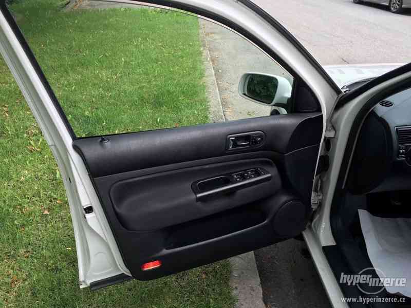 Volkswagen Golf IV Variant 1.4 16V r.v. 2002 - foto 12