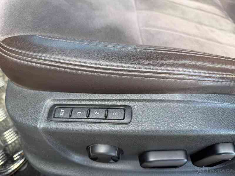 Škoda Octavia 2,0   III, L&K 2TDI - foto 17