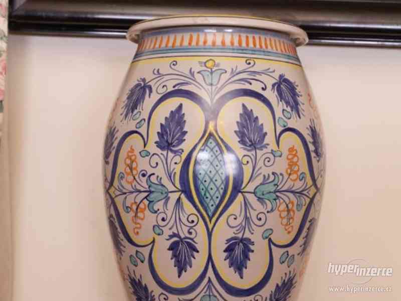 Velká váza Deruta. Značená. Ruční malba. Výška 45 cm - foto 2