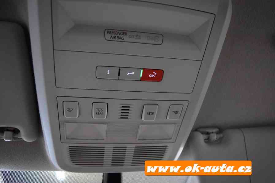 Volkswagen Transporter 2.0 TDI DSG 110 kW 5 DVEŘÍ 2022 - foto 20