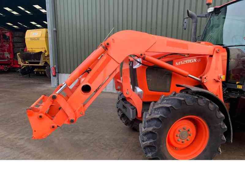 Traktor Kubota M 128 GX - foto 6