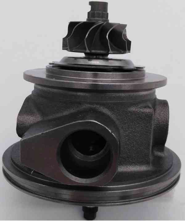 Střed turba Ložiskový uzel 030 TC11001000 04E145704N - foto 3