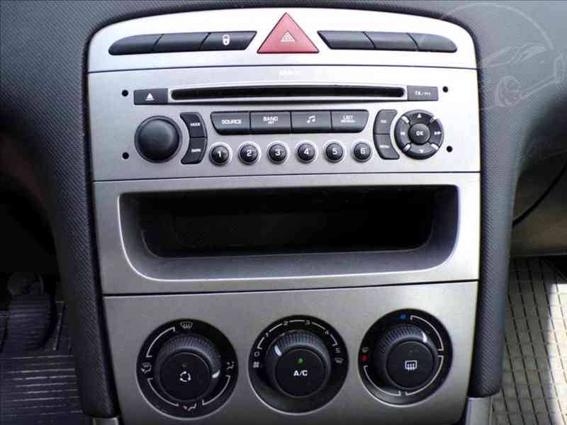 Peugeot 308 1,6 HDI KLIMATIZACE - foto 7