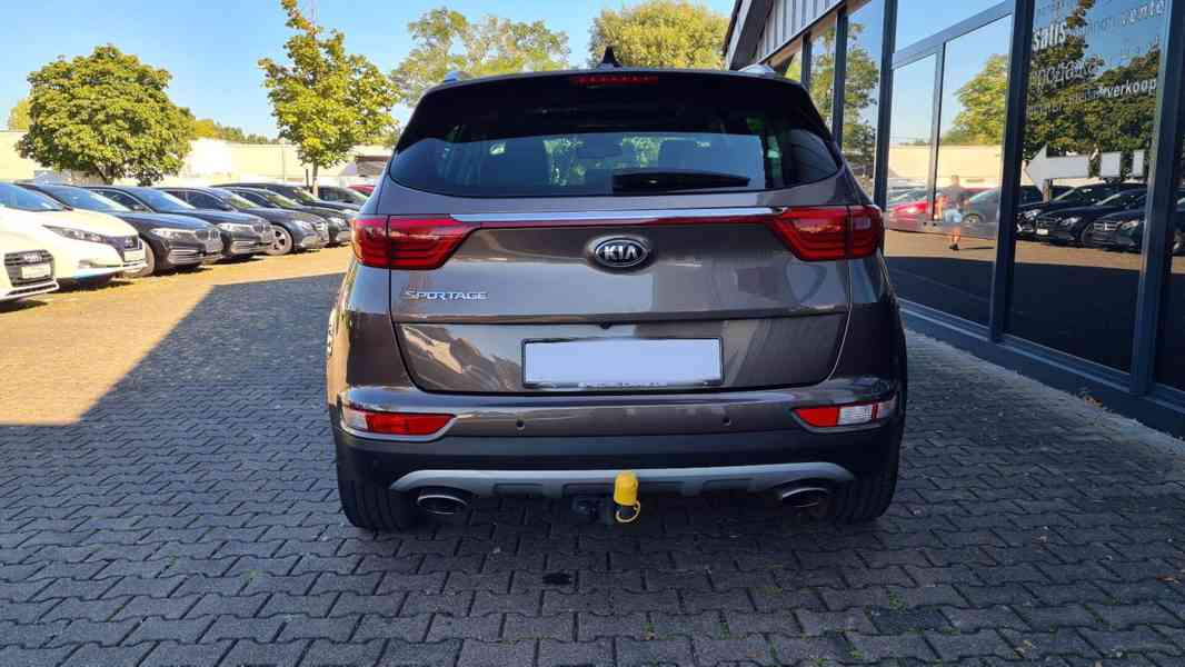 Kia Sportage 1.6 T-GDI 4x4 benzín 130kw - foto 17